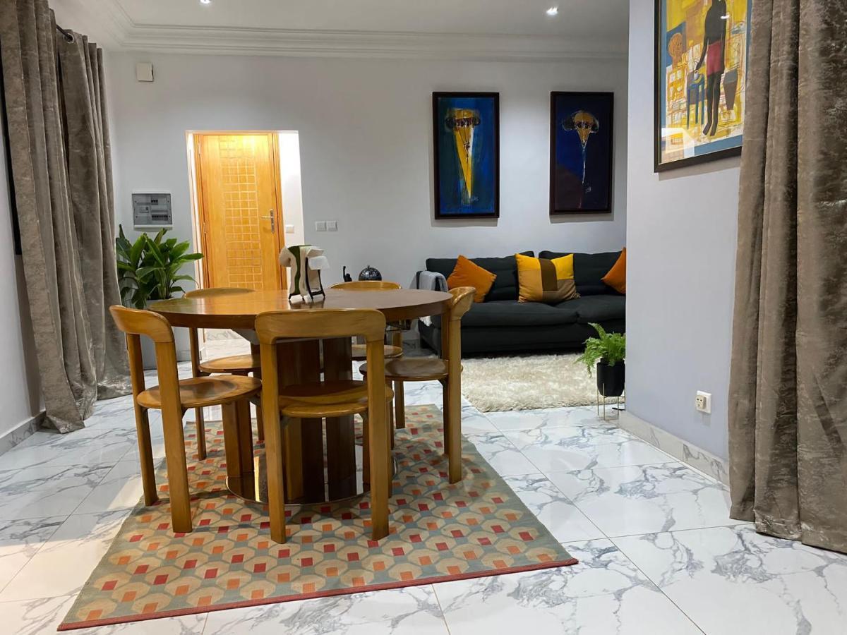 Apartment Cira Dakar